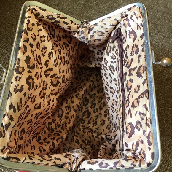 FINAL SALE Floozie Retro Red Polka Dot Clutch - Picture 5 of 7